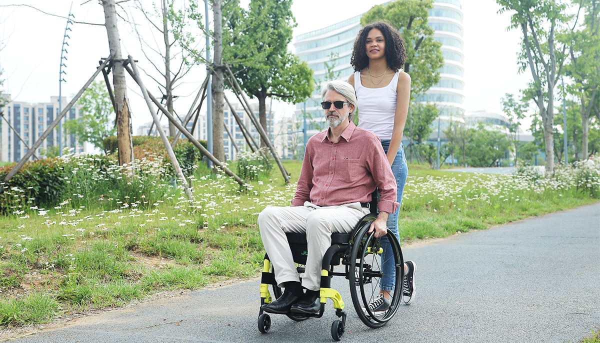 Sedia a rotelle manuale S004-JBH