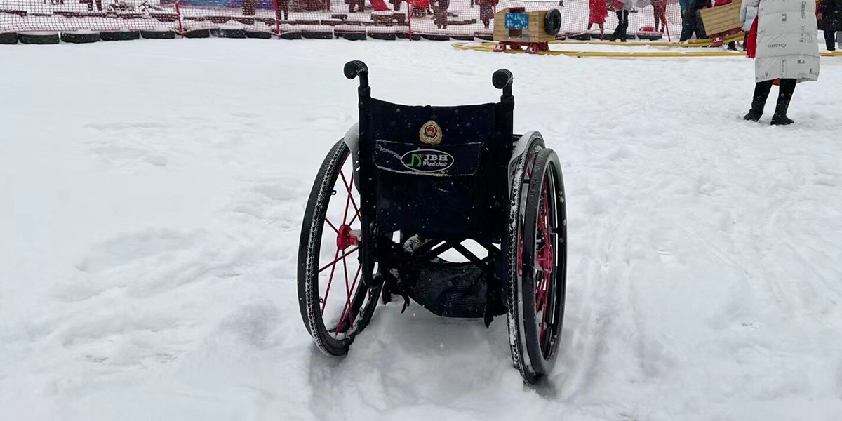 JBH sedia a rotelle manuale 