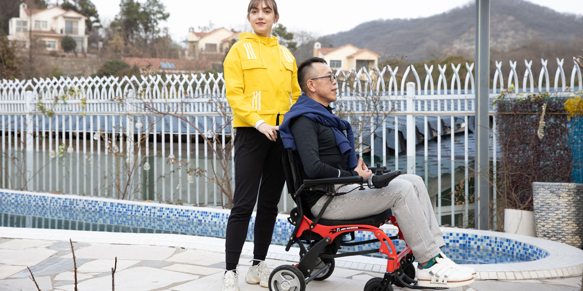 sedia a rotelle di potenza