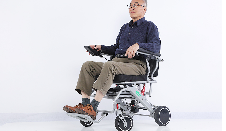 Sedia a rotelle elettrica D29